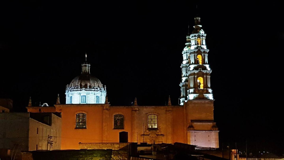 Heros, Mexico