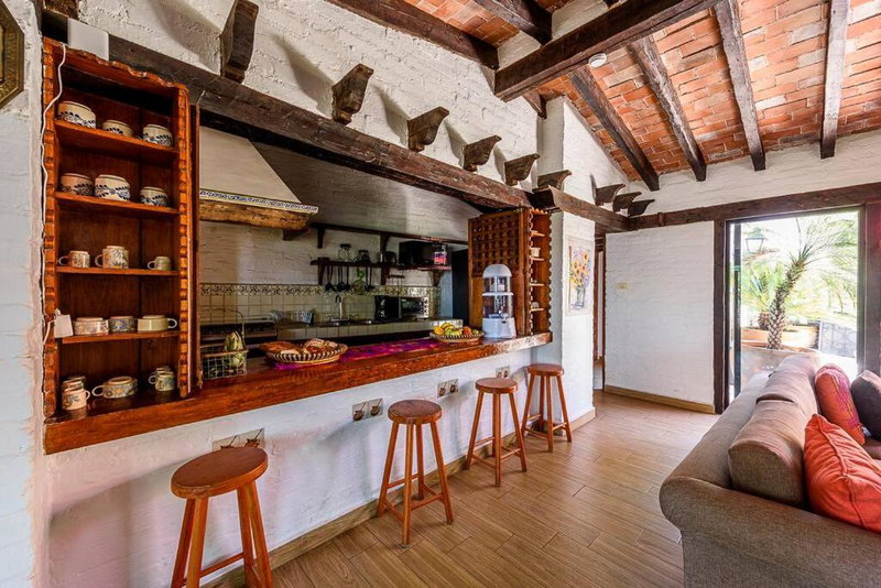 Agradable Cuarto de Hostal sobre el Centro, Valle, Valle de Bravo, Mexico