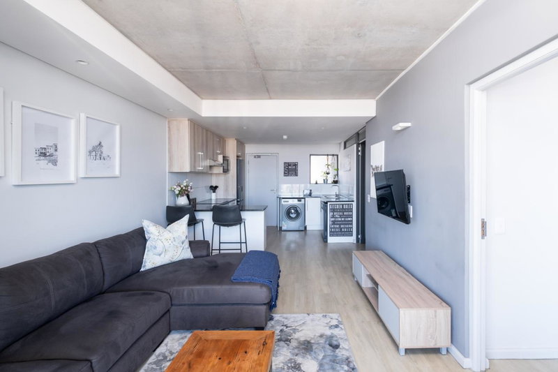 Modern Two Bedroom Unit, Mountain & Harbour Views, Cape Town, South Africa