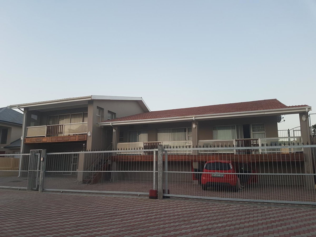 Hotel · Marine48 Self-catering Port Elizabeth, Port Elizabeth