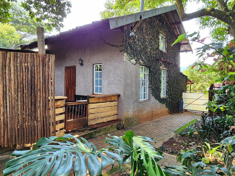 Softwaters Guesthouse Cottages, Louis Trichardt, South Africa