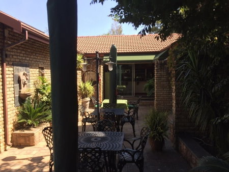 Le Cozmo Guest House, Alberton, South Africa