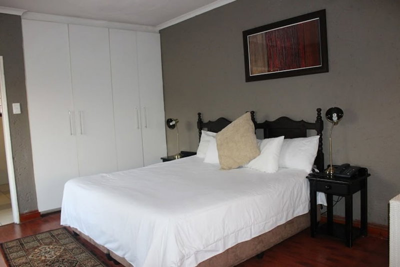 Flamboyant Guest Lodge, Sandton, South Africa