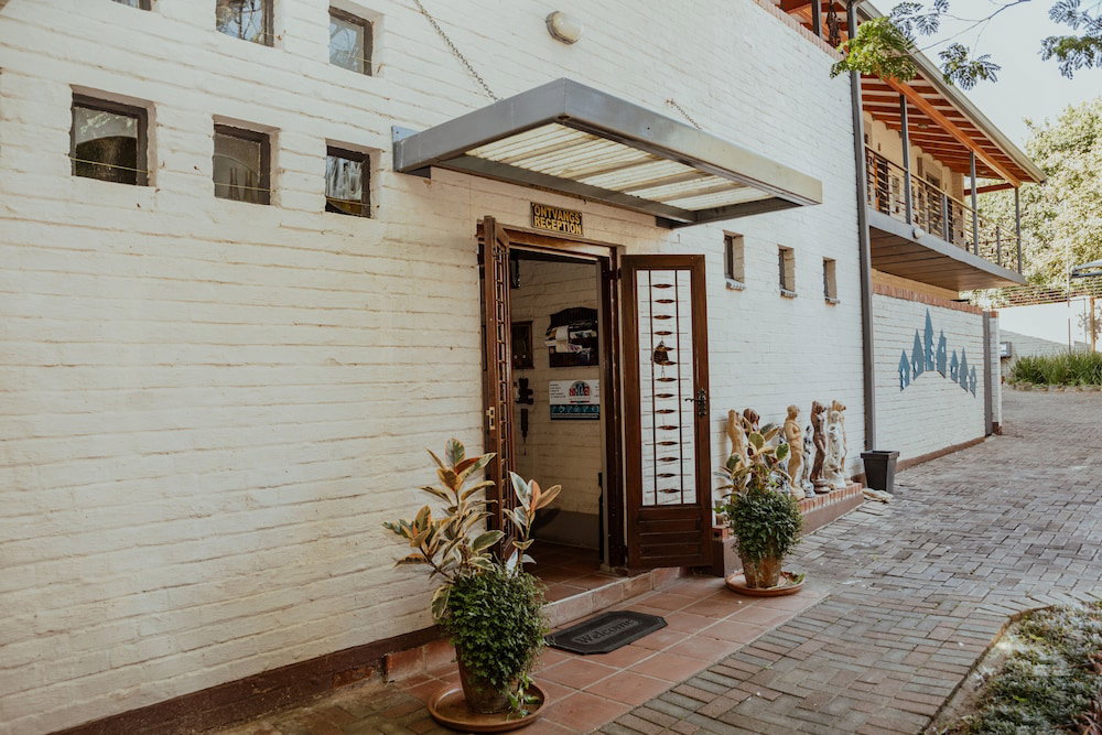Ons Dorpshuis Guest House, South Africa
