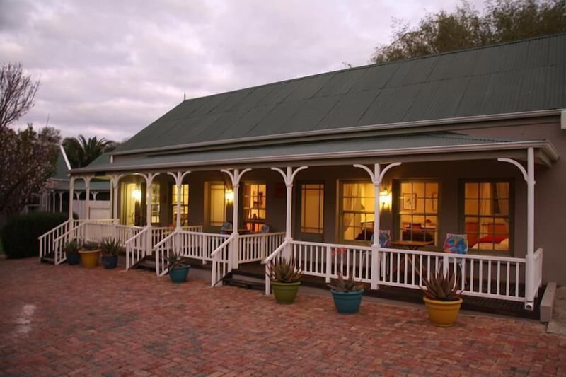 Housemartin Guest Lodge, De Rust, South Africa