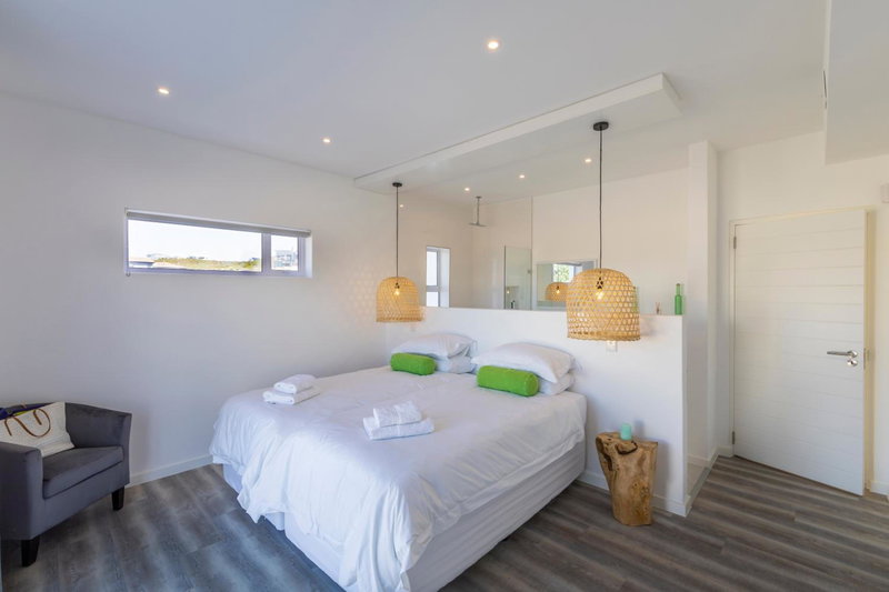 189 Casa Del Playa, Yzerfontein, South Africa
