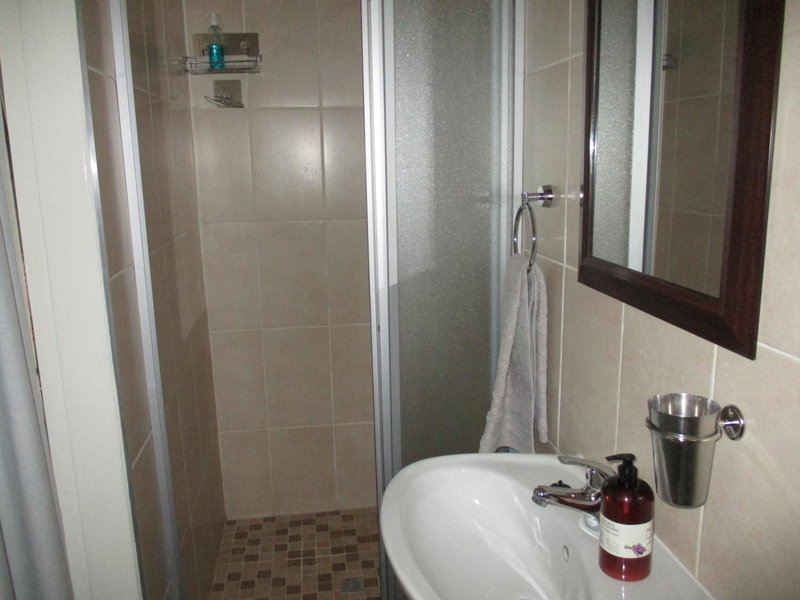 White Rose Guest House, Vanderbijlpark, South Africa