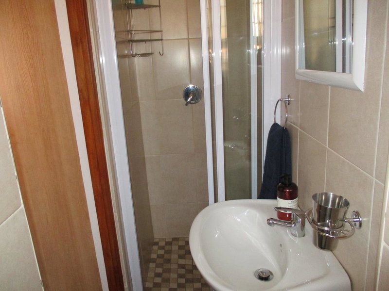 White Rose Guest House, Vanderbijlpark, South Africa