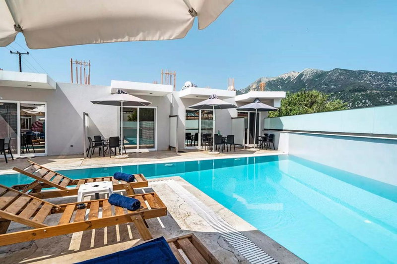 Papatsas Center Houses, Nydri, Greece