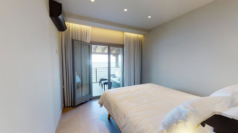 KaLLiA SUITES- CHOREFTO, Chorefto, Greece