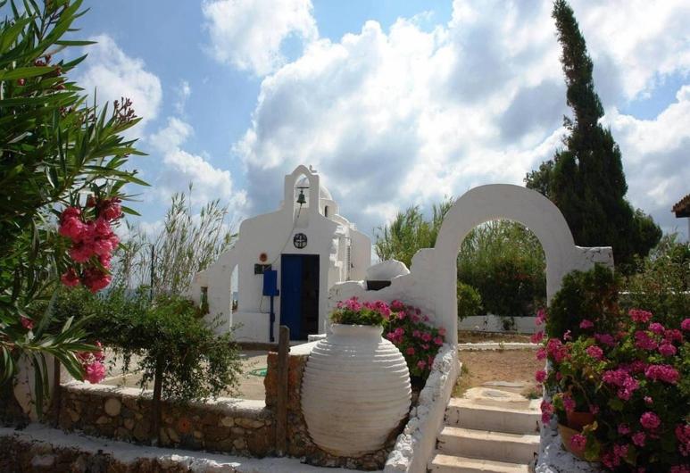 Iliostasi Beach Apartments, Hersonissos, Greece