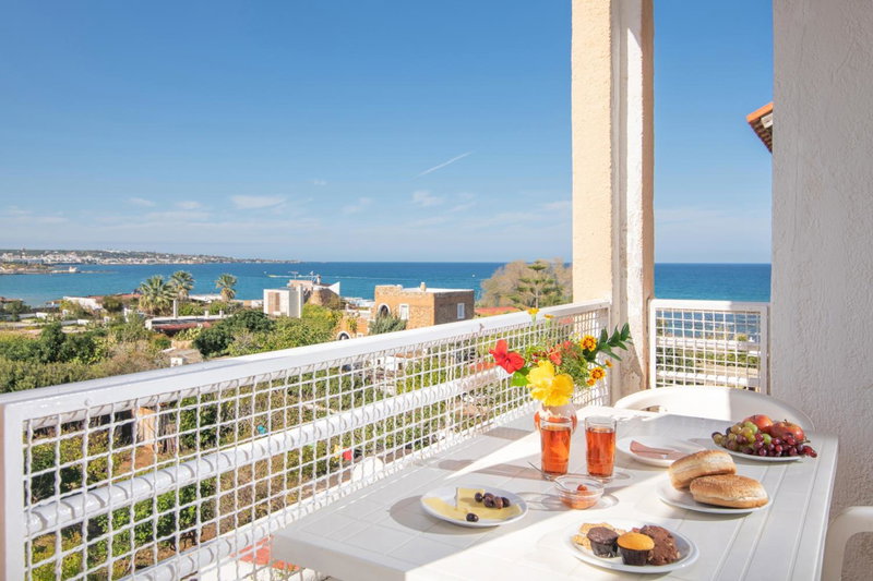 Iliostasi Beach Apartments, Hersonissos, Greece