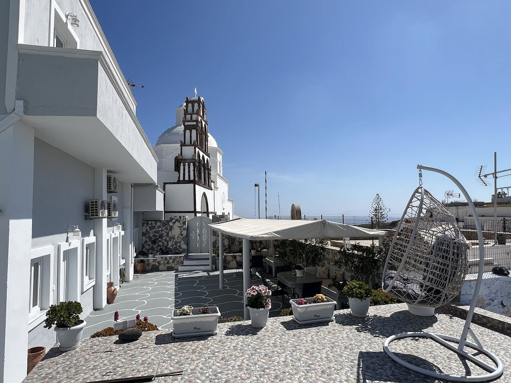 Villa Pavlina, Greece
