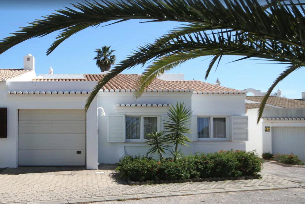 Villa Meia-praia, Portugal