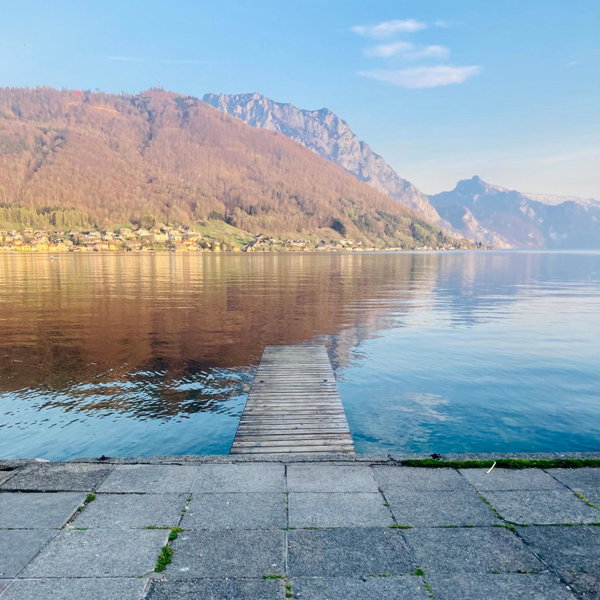 Rooftop Apartment, Exclusive City and Mountain View, Gmunden, Austria