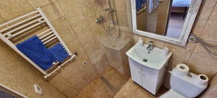 Veronica STUDIO, Piatra Neamţ, Romania
