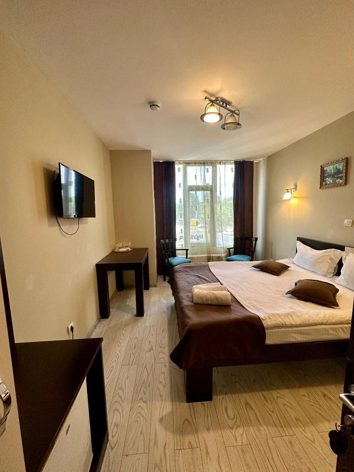 Hotel · Lion's Hotel, Bucharest