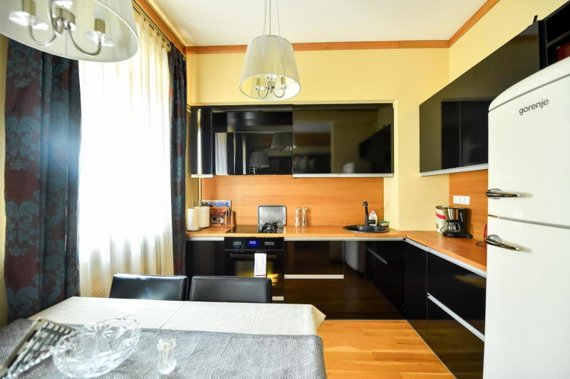 Luxury Apartment, Braşov, Romania