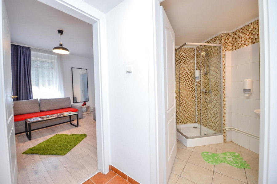 Budget Accommodation, Bucharest, Romania