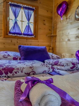 Cottage La Sierra with JACUZZI, Korenica, Croatia