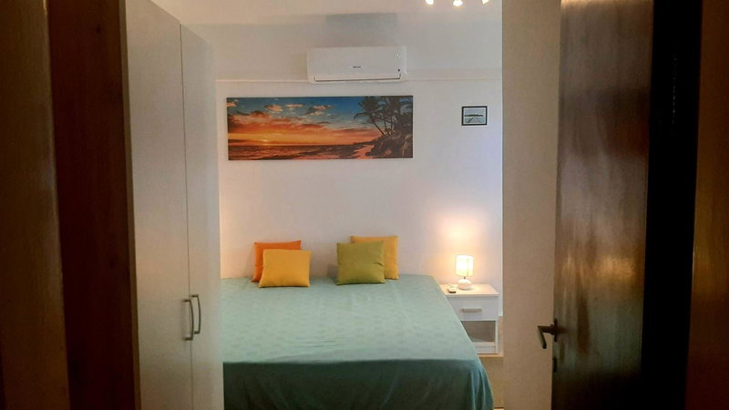 Old Captain's Apartments - in a pine wood by the sea and tennis courts, Split, Croatia