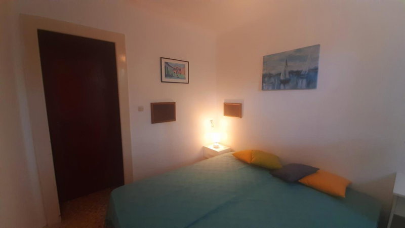 Old Captain's Apartments - in a pine wood by the sea and tennis courts, Split, Croatia