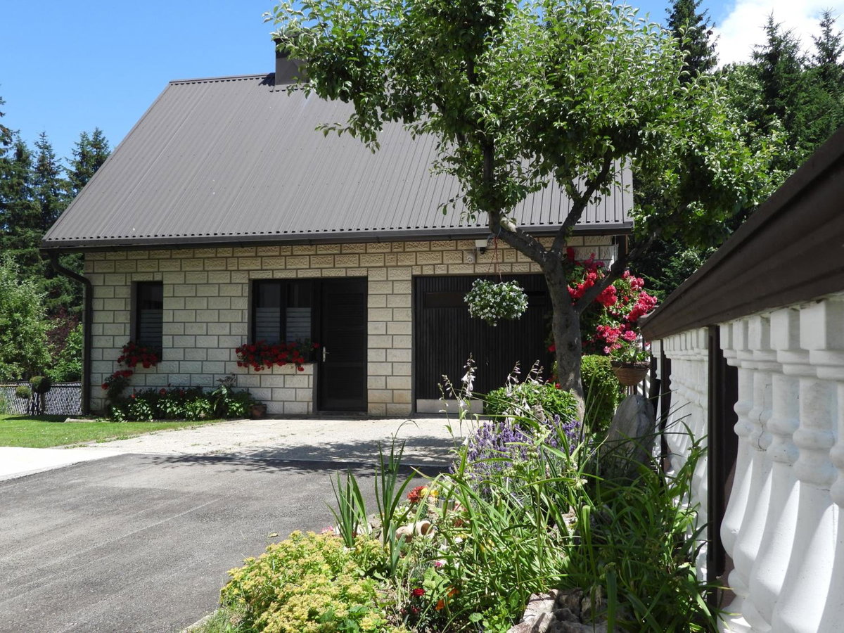 Hotel · Zimski san, Ravna Gora