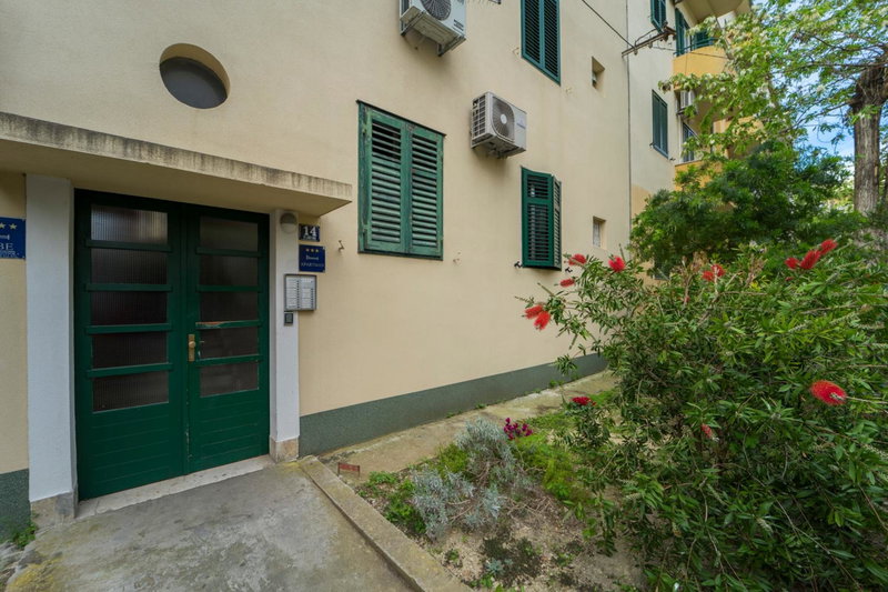 Luxury Rooms and Apartment Silente Bacvice, Split, Croatia