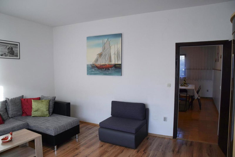 Apartments Margareta & Ena, Malinska, Croatia