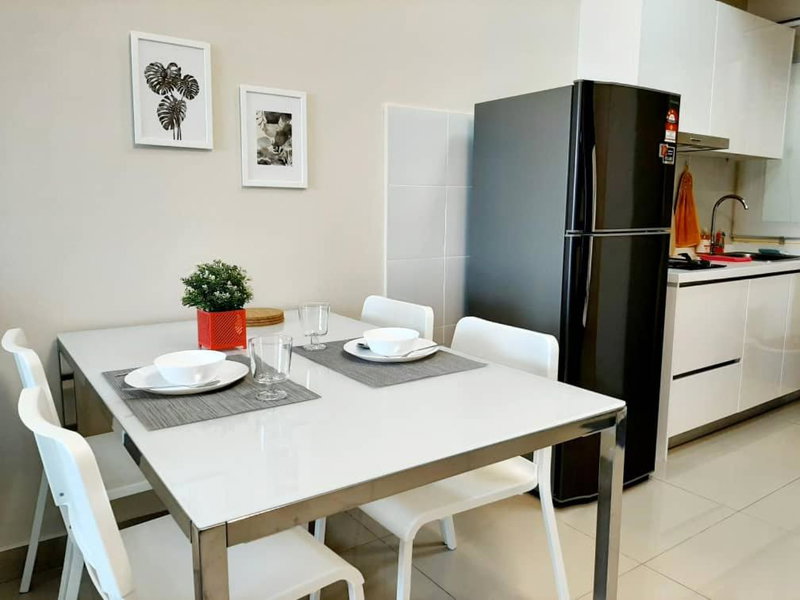 Homey Galleria Suite A 10 12, Seri Kembangan, Malaysia