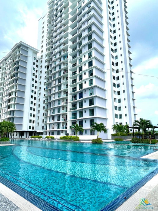 The Platino Skudai near Paradigm Mall by RR JBcity, Johor Bahru, Malaysia