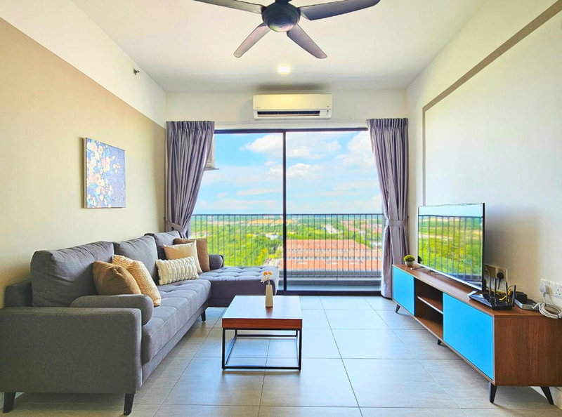 Bell Suite Cozy Homestay at Sunsuria City 16km to KLIA Sepang by Cloud Host, Sepang, Malaysia