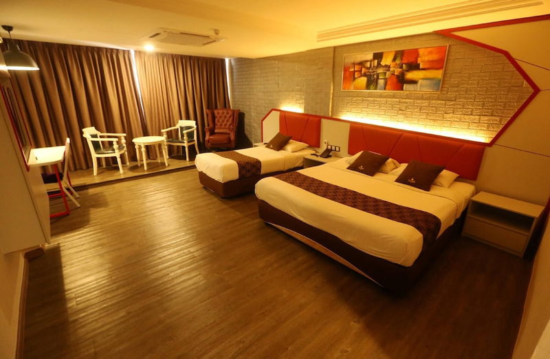 Golden Nasmir Hotel, Perai, Malaysia