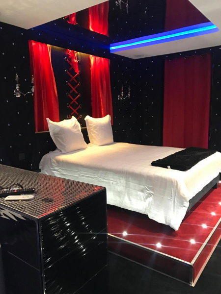 Le Cabaret Vip SPA, Lyon, France