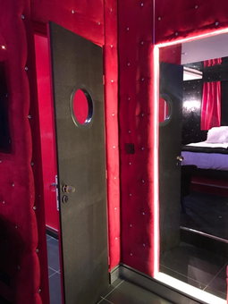 Le Cabaret Vip SPA, Lyon, France