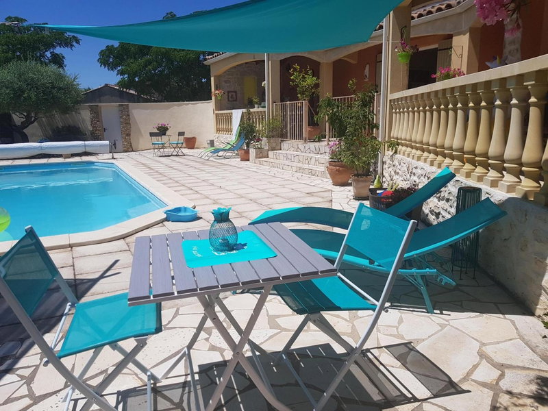 CHAMBRE D HOTES à 4 KMS D UZES " Chez Nadou ", Arpaillargues-et-Aureillac, France