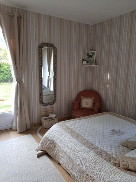 CHAMBRE D HOTES à 4 KMS D UZES " Chez Nadou ", Arpaillargues-et-Aureillac, France