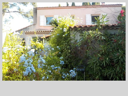 FRAROCKA B and B, La Ciotat, France