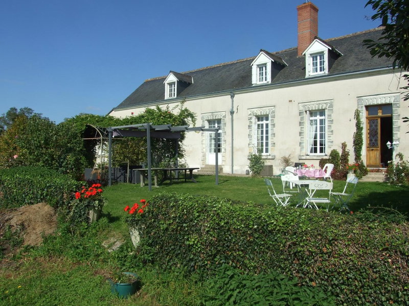 Aurore de Beaufort, Saint-Martin-le-Beau, France