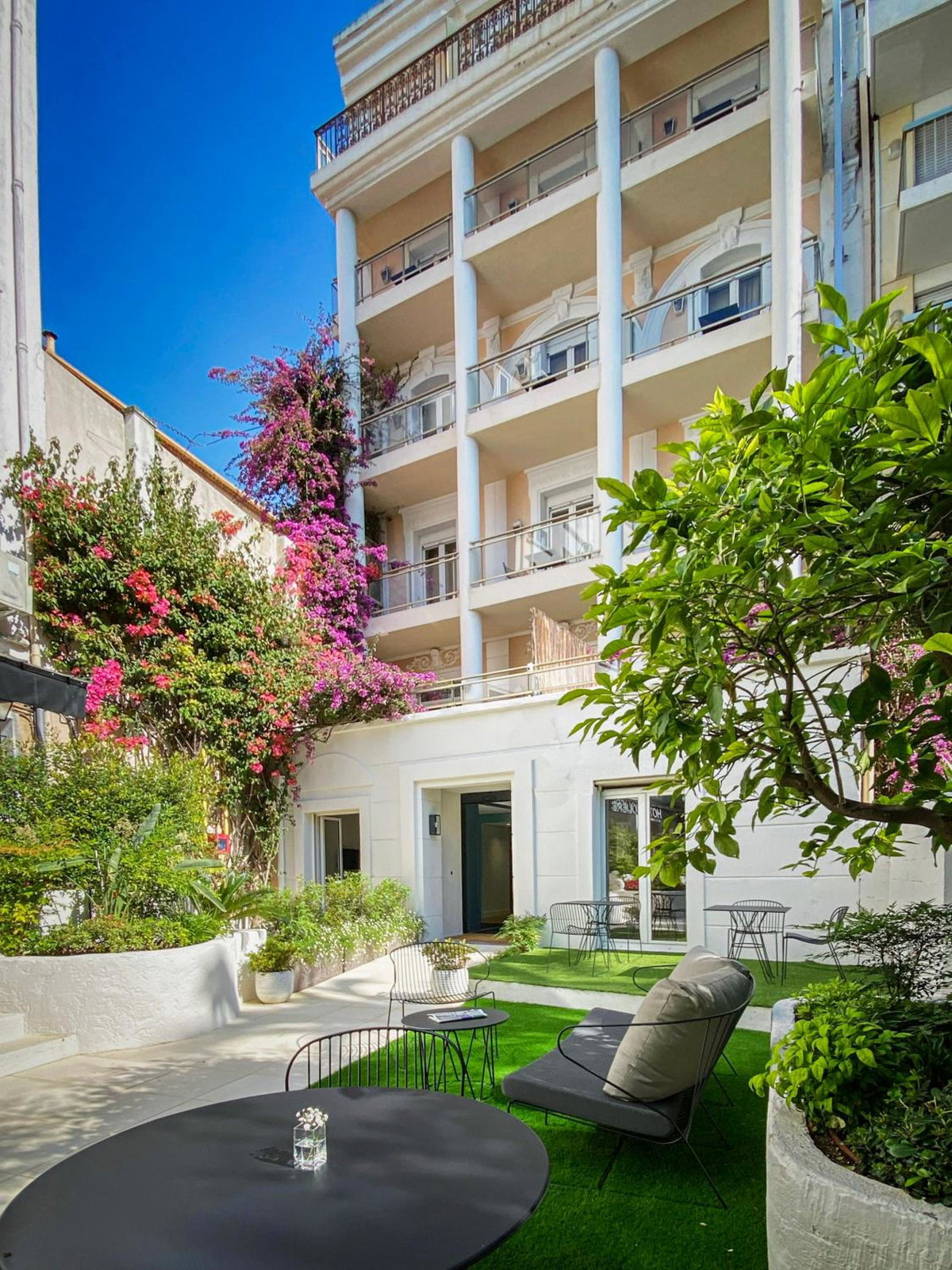 Hotel Molière, France