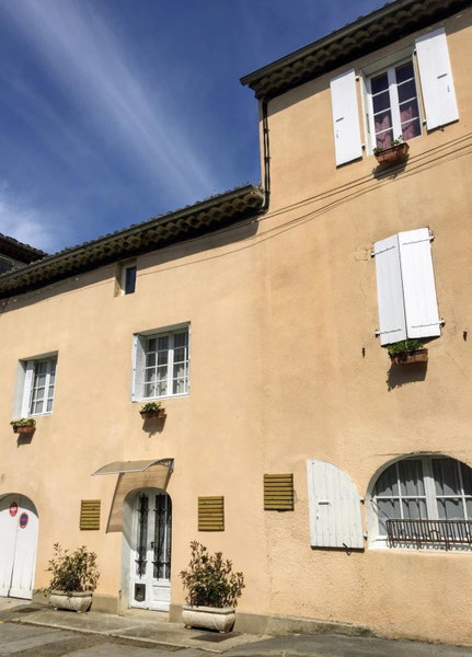 Maison du Manoir, Vallon-Pont-dʼArc, France