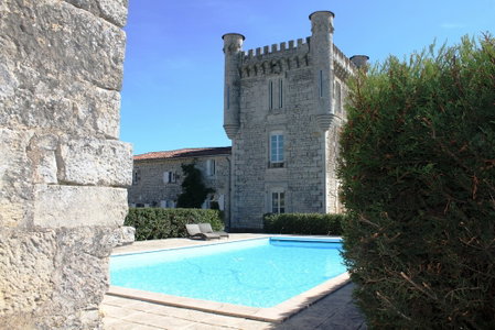 Aux 4 cornes - Chambres d'hôtes, Longeves, France