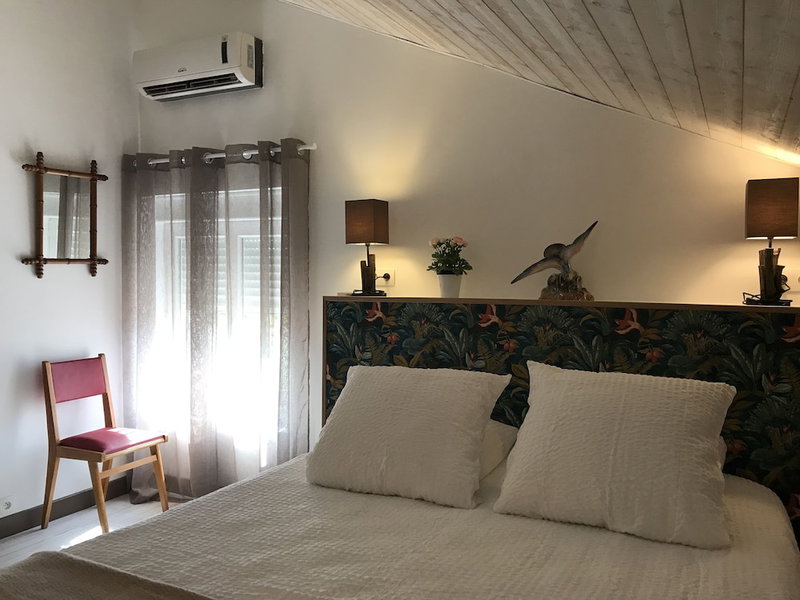 Le Mas Mellou, Orange, France