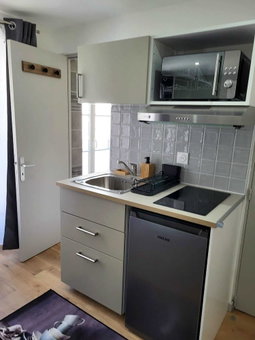 Hotel Residence a la Butte Aux Cailles, Paris, France