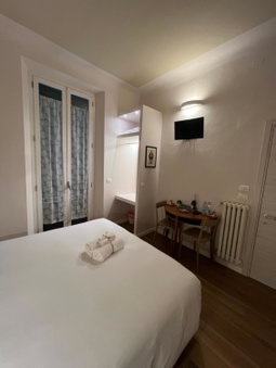 Bed&Bed Cassia, Florence, Italy