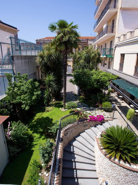Albergo Pace, Pompei, Italy