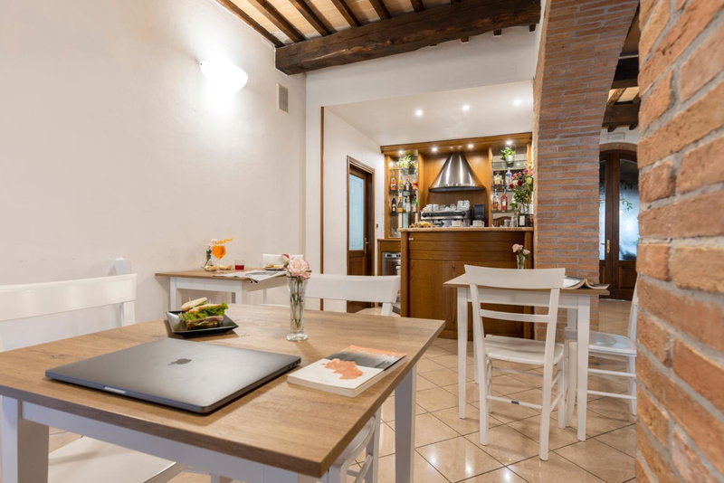 Hotel La Pace, Asciano, Italy