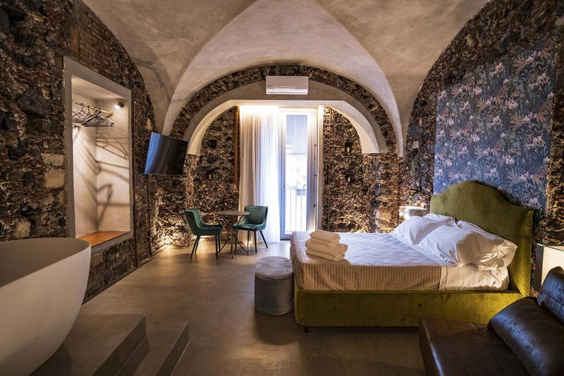 CHARME Catania Central Suites, Catania, Italy