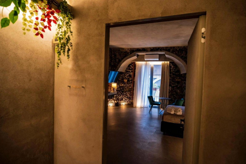CHARME Catania Central Suites, Catania, Italy