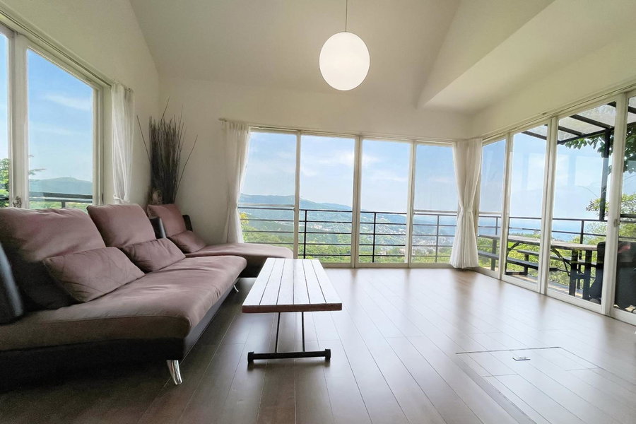 iHouse あたみんち, Atami, Japan